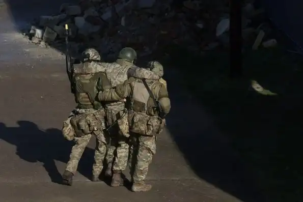 Сыпется все и везде: на Украине заговорили о приближающейся катастрофе для ВСУ Сыпется все и везде: на Украине заговорили о приближающейся катастрофе для ВСУ