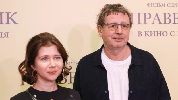 32-летняя жена Александра Ширвиндта прокомментировала обвинения в браке по расчету 32-летняя жена Александра Ширвиндта прокомментировала обвинения в браке по расчету