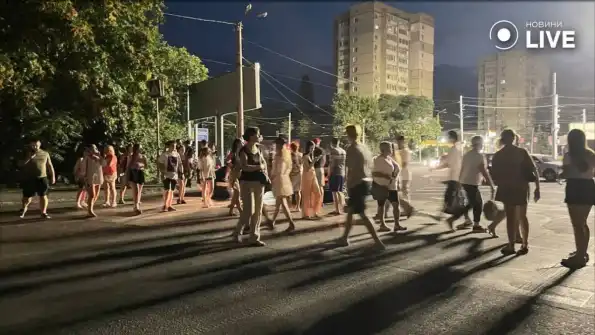 В Одессе начались протесты. «Добить недобитых!» В Одессе начались протесты. «Добить недобитых!»