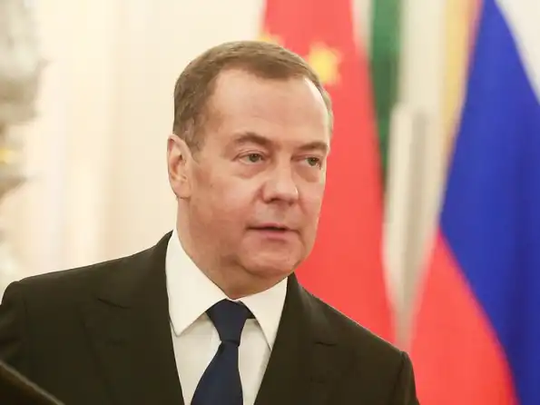 Медведев жестко заявил о капкане переговоров с Украиной: до полного разгрома Медведев жестко заявил о капкане переговоров с Украиной: до полного разгрома