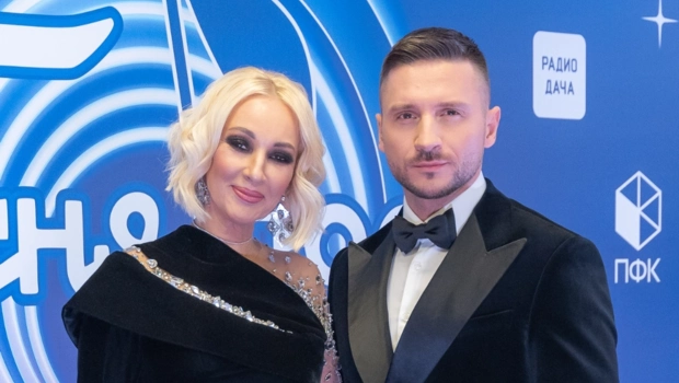Снова в школу: Кудрявцева, Суханкина, Лазарев и другие звезды отмечают День знаний Снова в школу: Кудрявцева, Суханкина, Лазарев и другие звезды отмечают День знаний