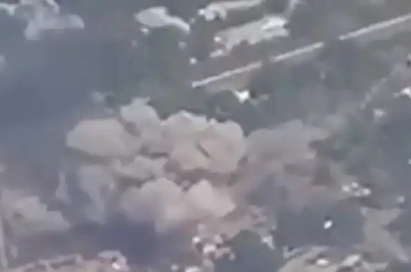 Украина воет от ужаса. В Киеве напуганы появлением у России новой авиабомбы Украина воет от ужаса. В Киеве напуганы появлением у России новой авиабомбы