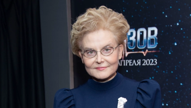 63-летняя Елена Малышева стала бабушкой в четвертый раз 63-летняя Елена Малышева стала бабушкой в четвертый раз
