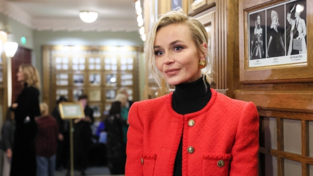Стала известна сумма, которую Полина Гагарина платит за обучение дочери в элитной гимназии Стала известна сумма, которую Полина Гагарина платит за обучение дочери в элитной гимназии