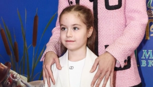 Стала известна сумма, которую Полина Гагарина платит за обучение дочери в элитной гимназии Стала известна сумма, которую Полина Гагарина платит за обучение дочери в элитной гимназии