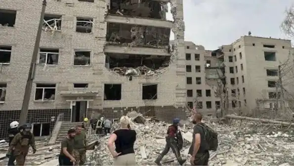 Медик ВСУ: Раненых после удара по Полтаве добивали свои же Медик ВСУ: Раненых после удара по Полтаве добивали свои же