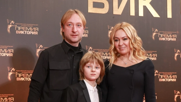 Сын Яны Рудковской и Евгения Плющенко испытал первое настоящее горе и заболел Сын Яны Рудковской и Евгения Плющенко испытал первое настоящее горе и заболел