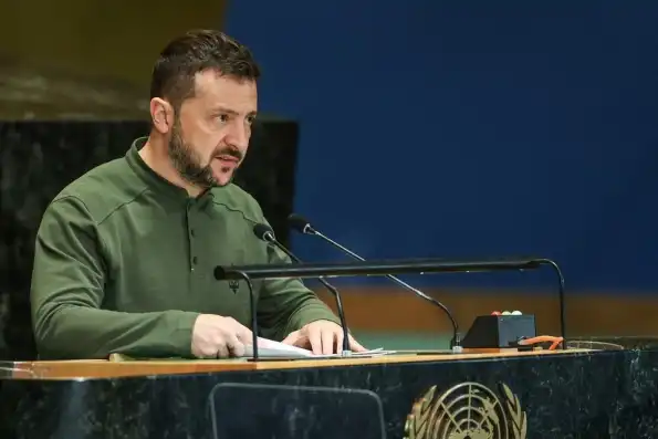 Зеленский провалил презентацию «плана победы» в США: союзники Киева захотели поговорить с Путиным Зеленский провалил презентацию «плана победы» в США: союзники Киева захотели поговорить с Путиным