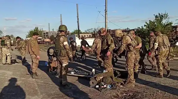 200 тысяч дезертиров ВСУ повернули оружие в сторону Зеленского 200 тысяч дезертиров ВСУ повернули оружие в сторону Зеленского