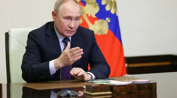 Путин сделал важное замечание губернатору. Сбежавшие спортсмены потянулись назад в Россию Путин сделал важное замечание губернатору. Сбежавшие спортсмены потянулись назад в Россию