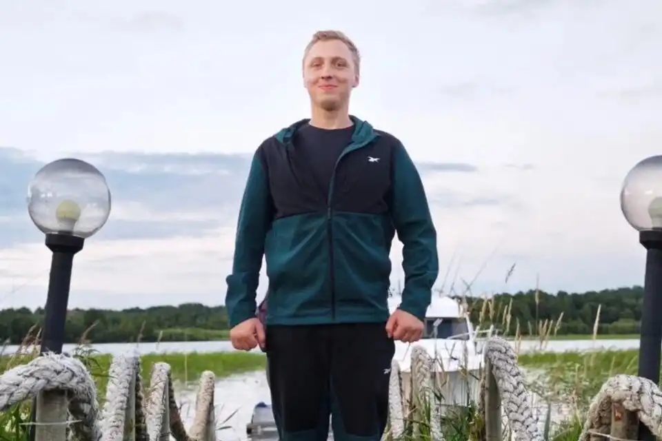 23-летний русский парень на отдыхе ценой своей жизни спас немцев, а те исчезли и больше не выходили на связь 23-летний русский парень на отдыхе ценой своей жизни спас немцев, а те исчезли и больше не выходили на связь