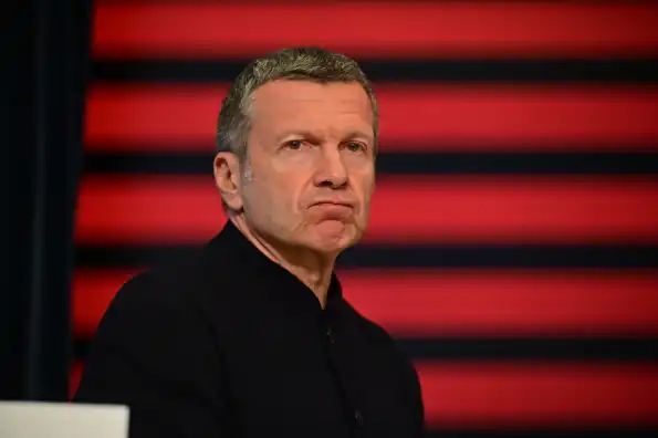 Соловьёв замолчал. После тихо сказал: «Браво!». Речь профессора на федеральном ТВ Соловьёв замолчал. После тихо сказал: «Браво!». Речь профессора на федеральном ТВ