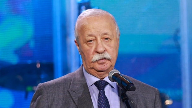 Леонид Якубович обманом получил квартиру Леонид Якубович обманом получил квартиру