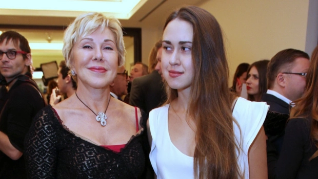 Любовь Успенская отправила Татьяну Плаксину в психбольницу, заявил ее друг Любовь Успенская отправила Татьяну Плаксину в психбольницу, заявил ее друг