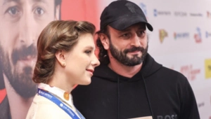 Илья Авербух признался, что не хотел строить семью: «Я прагматичный человек» Илья Авербух признался, что не хотел строить семью: «Я прагматичный человек»