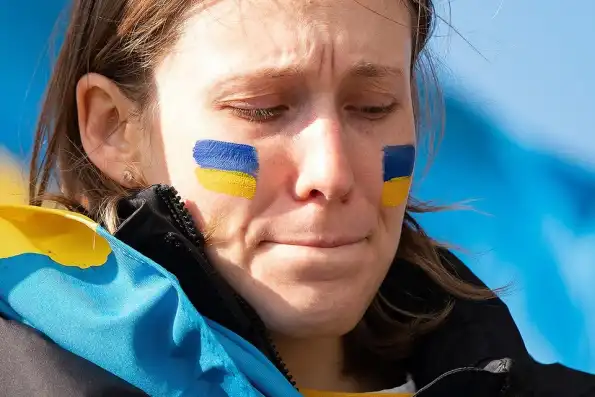 Украина сразу бухнулась перед Трампом на колени: Крысы побежали с тонущего корабля Зеленского Украина сразу бухнулась перед Трампом на колени: Крысы побежали с тонущего корабля Зеленского