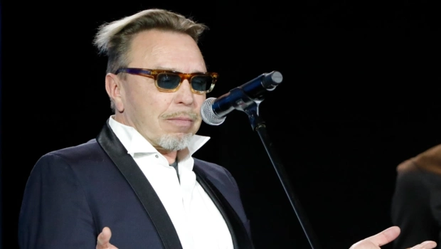 Гарик Сукачев заявил, что его незаконно лишили водительских прав: «Порочат мою честь» Гарик Сукачев заявил, что его незаконно лишили водительских прав: «Порочат мою честь»