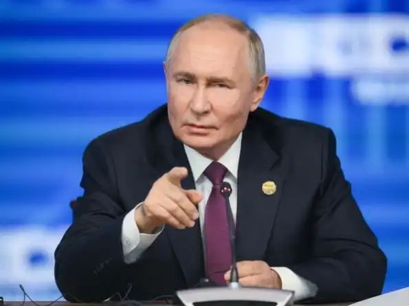 «Хотите сделку по Украине — приползете на коленях». Путин сделал жесткий ход «Хотите сделку по Украине — приползете на коленях». Путин сделал жесткий ход