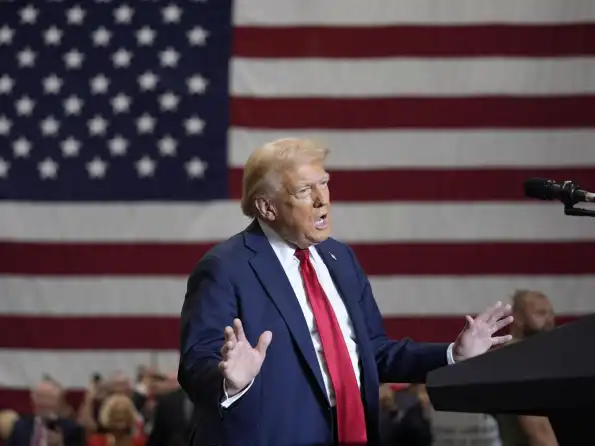 Закройте его! Школьница из Луганска обратилась к Трампу Закройте его! Школьница из Луганска обратилась к Трампу