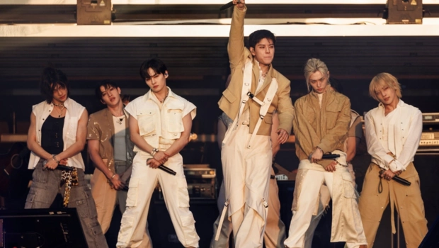 Айдолы Stray Kids рассказали, как попробовали эпиляцию воском Айдолы Stray Kids рассказали, как попробовали эпиляцию воском