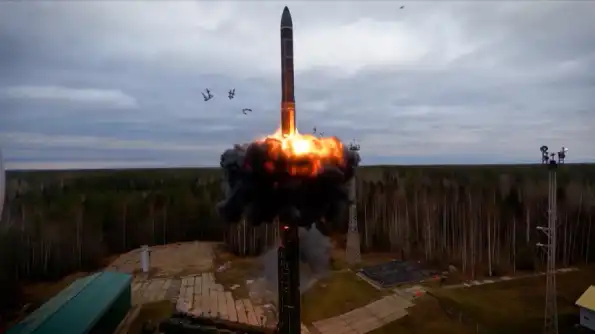 Жест доброй воли: обрушившиеся на военные объекты Украины российские ракеты напугали весь мир Жест доброй воли: обрушившиеся на военные объекты Украины российские ракеты напугали весь мир
