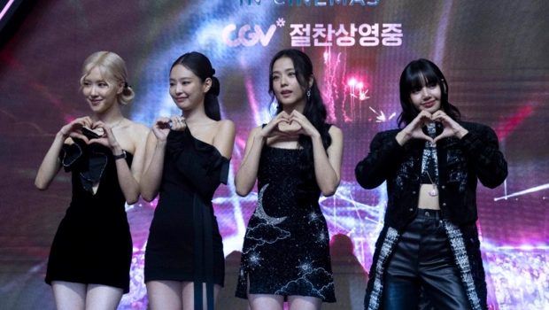Розэ из BLACKPINK рассказала, как выступала на туре с разбитым сердцем Розэ из BLACKPINK рассказала, как выступала на туре с разбитым сердцем