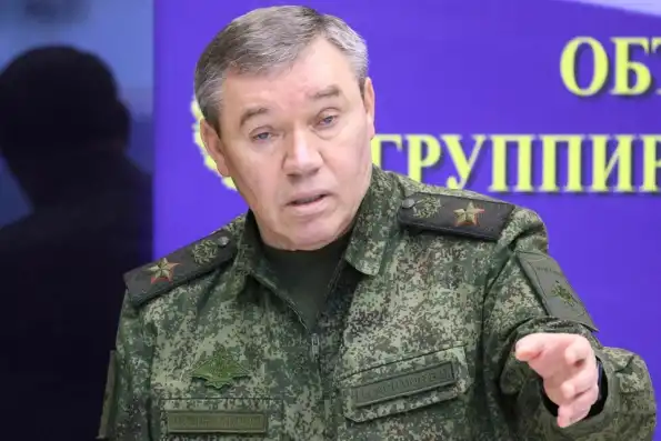 Украина и США стали шелковыми после звонка Герасимова в Вашингтон: какие слова заставили Киев перестать бить по России ракетами ATACMS Украина и США стали шелковыми после звонка Герасимова в Вашингтон: какие слова заставили Киев перестать бить по России ракетами ATACMS