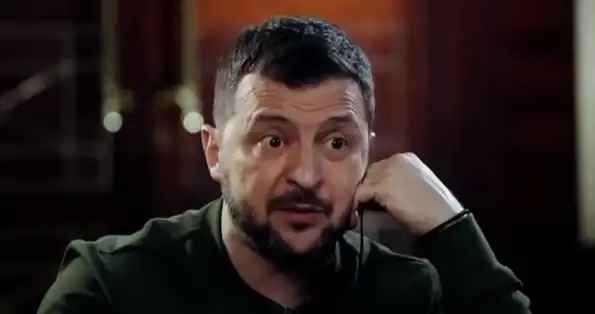 Зеленский устроил истерику после массированного удара по Украине Зеленский устроил истерику после массированного удара по Украине