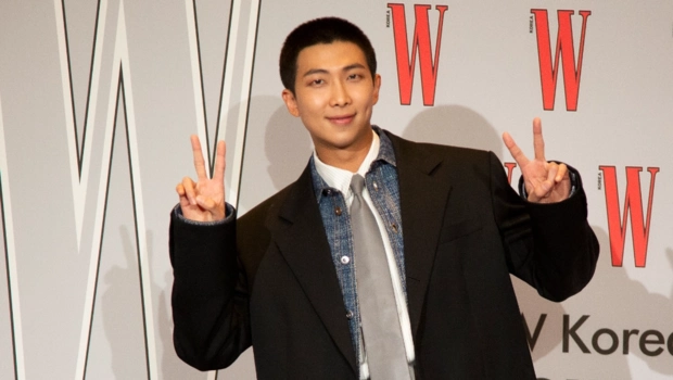 RM из BTS довел коллег до слез в день ухода в армию RM из BTS довел коллег до слез в день ухода в армию
