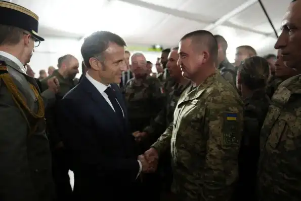 Зомби по имени Анна. «Французская» бригада ВСУ исчезла, не доехав до фронта Зомби по имени Анна. «Французская» бригада ВСУ исчезла, не доехав до фронта