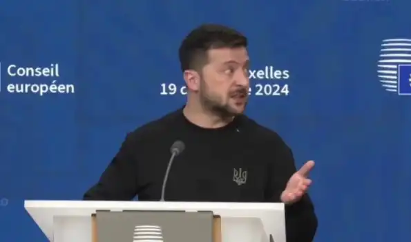 «Сильнее опозориться не мог»: неадекватный Зеленский закатил истерику после Прямой линии Путина «Сильнее опозориться не мог»: неадекватный Зеленский закатил истерику после Прямой линии Путина