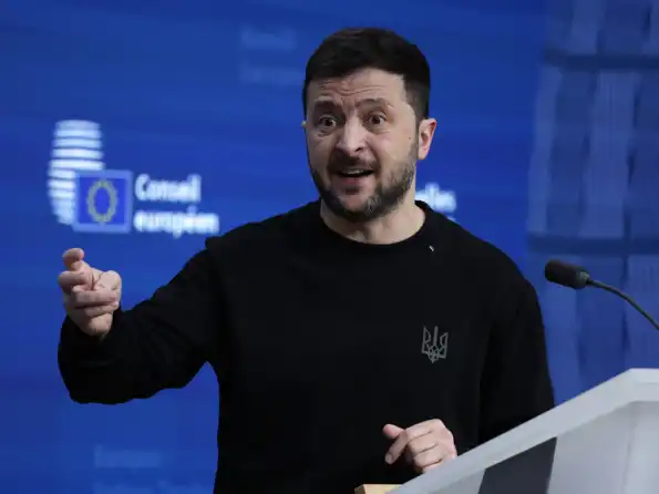 Зеленского высмеяли украинцы из-за его истерики после пресс-конференции Путина Зеленского высмеяли украинцы из-за его истерики после пресс-конференции Путина