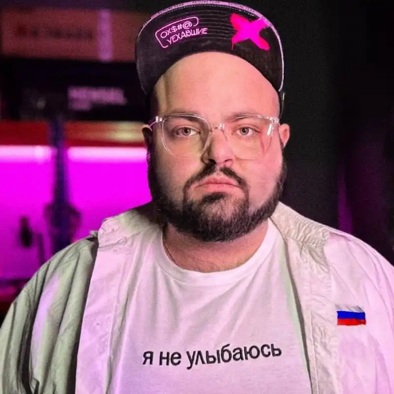 Проект «Пятая колонна»: предательство или глупость? За поддержку нациста Усика от Бони отреклись друзья и требуют признать иноагентом Проект «Пятая колонна»: предательство или глупость? За поддержку нациста Усика от Бони отреклись друзья и требуют признать иноагентом