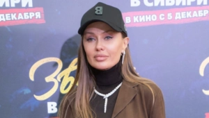 Наталья Рудова прокляла свою красоту: «Пытаюсь себя уродовать» Наталья Рудова прокляла свою красоту: «Пытаюсь себя уродовать»
