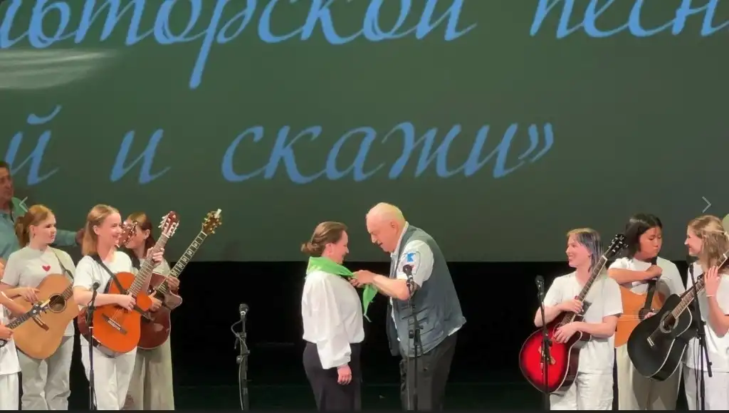 «Стыдно и больно»: спонсор ВСУ бард Сергей Никитин с позором вернулся на заработки в Россию «Стыдно и больно»: спонсор ВСУ бард Сергей Никитин с позором вернулся на заработки в Россию