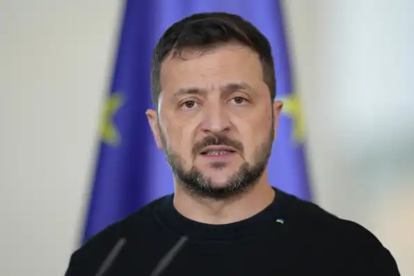 Занавес: «Зачем нам этот клоун?» Поцелуй Иуды для Зеленского лучший друг Киева внезапно обратился к России Занавес: «Зачем нам этот клоун?» Поцелуй Иуды для Зеленского лучший друг Киева внезапно обратился к России