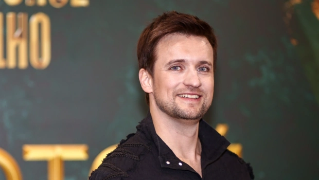 Дмитрий Колдун откровенно рассказал об отношениях с женой: «Это как с деньгами в банке» Дмитрий Колдун откровенно рассказал об отношениях с женой: «Это как с деньгами в банке»