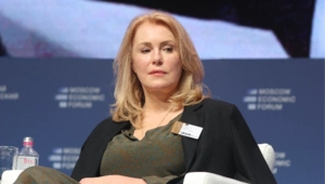 Тяжелобольная мать Марии Шукшиной заявила, что дочь пытается отнять наследство Тяжелобольная мать Марии Шукшиной заявила, что дочь пытается отнять наследство