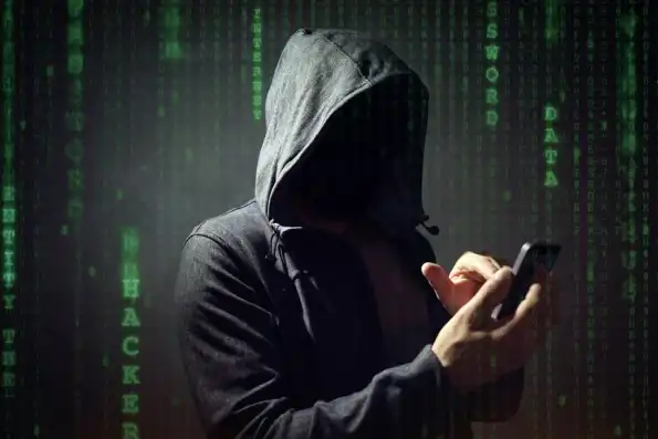 Как россияне доводят до ручки мошенников: Хватает пары хлестких фраз Как россияне доводят до ручки мошенников: Хватает пары хлестких фраз