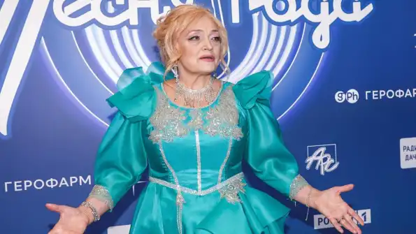«Похлеще элджеев топтаных!»: у русских подростков новый кумир, и ей 65 лет «Похлеще элджеев топтаных!»: у русских подростков новый кумир, и ей 65 лет