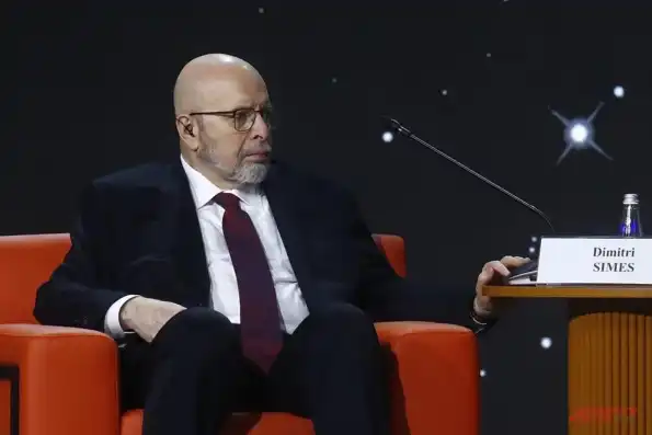 Третий лишний: Саймс сказал, о чем РФ и США договариваются без Украины Третий лишний: Саймс сказал, о чем РФ и США договариваются без Украины