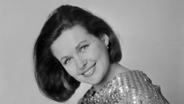 90-летняя Наталья Фатеева сообщила, что ее ограбила домработница 90-летняя Наталья Фатеева сообщила, что ее ограбила домработница