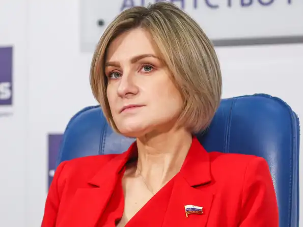 Иностранцы начали великое переселение в Россию: гражданам европейских стран надоела инклюзивная повестка Иностранцы начали великое переселение в Россию: гражданам европейских стран надоела инклюзивная повестка