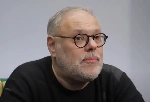 «Уиткоффу оставалось только уехать»: Хазин раскрыл, как Путин поставил на место посланника Трампа «Уиткоффу оставалось только уехать»: Хазин раскрыл, как Путин поставил на место посланника Трампа