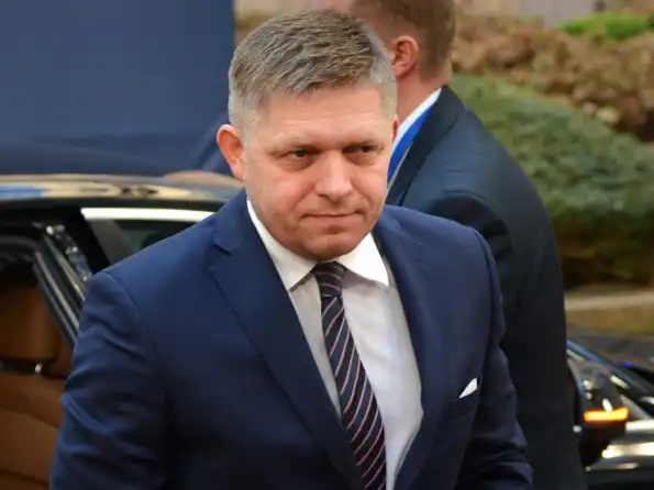 Фицо раскрыл тайный план Запада по Украине: такого никто не ожидал Фицо раскрыл тайный план Запада по Украине: такого никто не ожидал