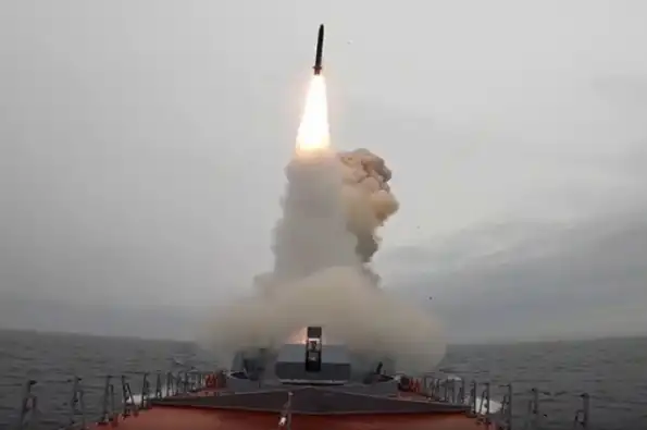 Время собрать пепел. Русские ракеты прошлись огненным валом по Украине Время собрать пепел. Русские ракеты прошлись огненным валом по Украине