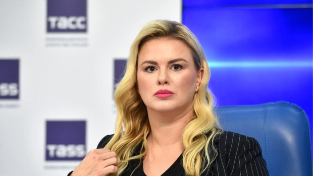 Странная болезнь застала Анну Семенович врасплох — звезда в растерянности Странная болезнь застала Анну Семенович врасплох — звезда в растерянности