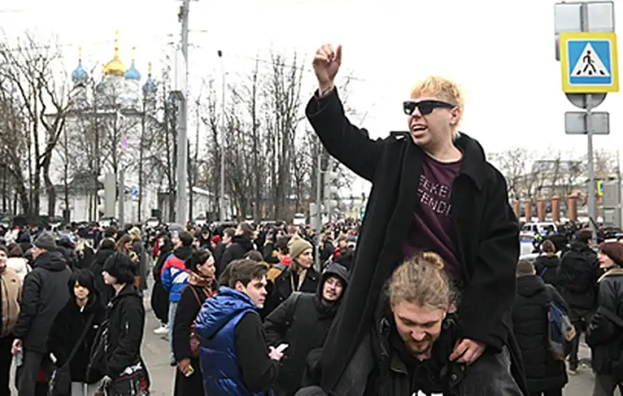 «Вы кого на пьедестал ставите?!» — Кудрявцева сорвала маски с похоронной романтики вокруг Паши Техника «Вы кого на пьедестал ставите?!» — Кудрявцева сорвала маски с похоронной романтики вокруг Паши Техника