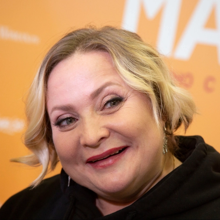 Светлана Пермякова поразила поклонников результатами похудения: «Помолодела» Светлана Пермякова поразила поклонников результатами похудения: «Помолодела»