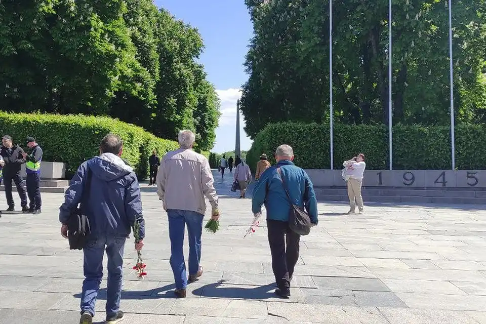 Как Украина заплатила за попытку уничтожить День Победы: настоящие истории киевлян Как Украина заплатила за попытку уничтожить День Победы: настоящие истории киевлян